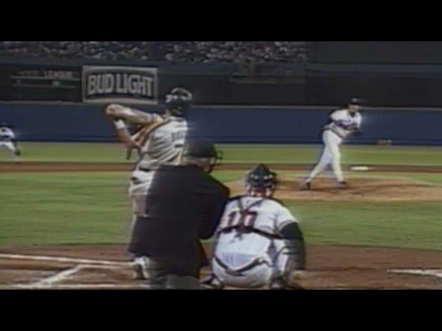 Craig Biggio hits a home run off John Smoltz