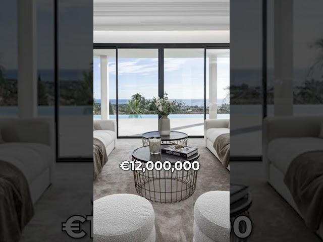 Luxury Villa in Los Flamingos - €12,000,000