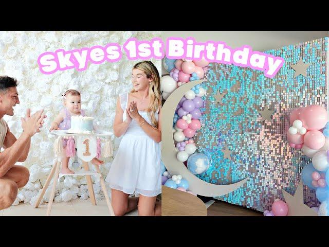 Decorating Skyes 1st Birthday Party!