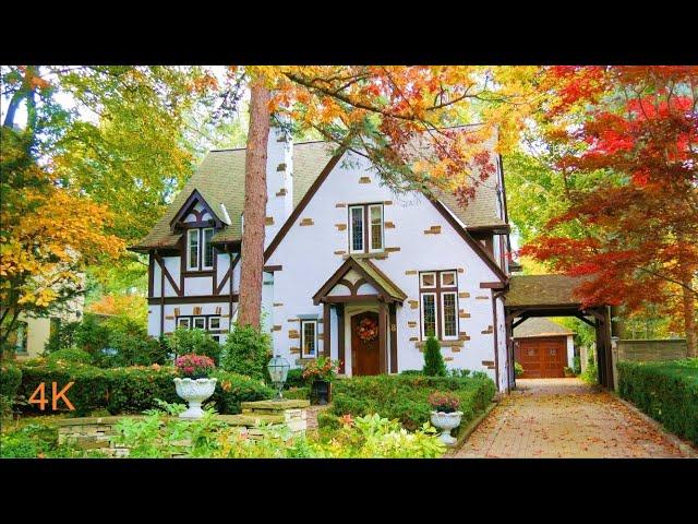 BEAUTIFUL Neighborhood Toronto Homes and Home Decor - The Kingsway affluent Toronto areas