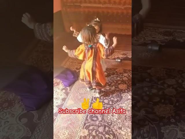 Baloch Kids Dancing || Balochi Dance || Famous Balochi Song Girls Dance #balochistan