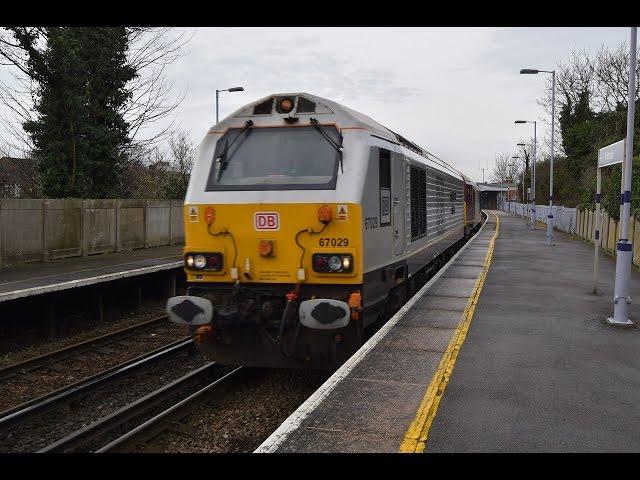 DB 67029 + 67022 pass Whitstable with a 2 tone on 0Z67 Wembley - Wembley 3/3/17