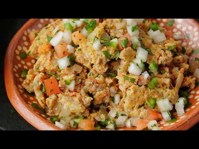 Machaca con Huevos