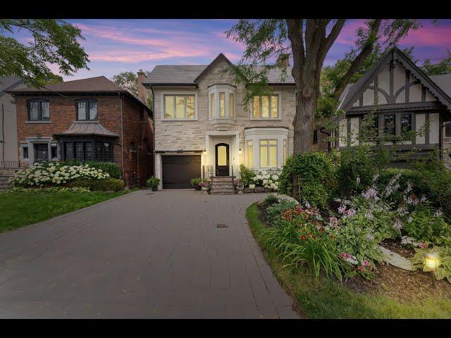 231 Lonsmount Drive, Toronto