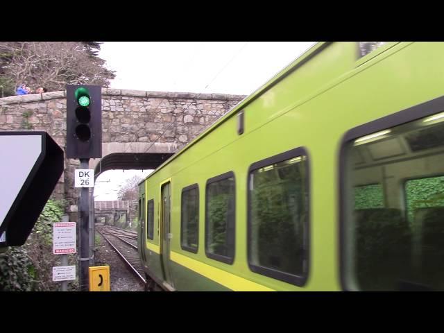 IE 8520 Class EMU Leaving Dalkey with funny driver
