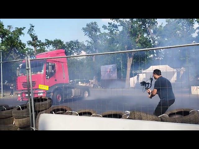 "Nem adta ki" - egy majdnem tökéletes kamionos driftelés a Debreceni Drive-on