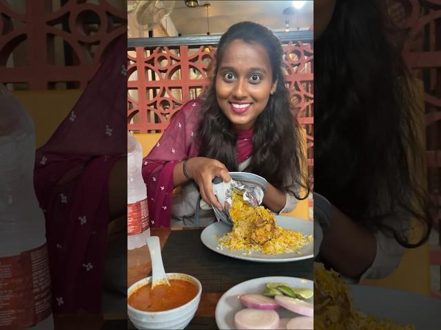 Eating roadside biryani at restaurant without money