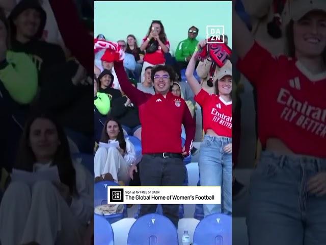 ️ Golaço de Lara Martins Benfica lead PSG 1-0!