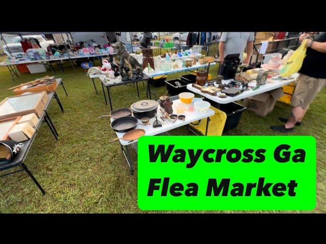 ANTIQUING AT WAYCROSS GA FLEA MARKET AND YARD SALES / SHOP WITH ME FOR ANTIQUES VINTAGE VLOG VIDEO