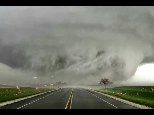 UP CLOSE - Minden and  Harlan Iowa Tornadoes 4/26/24 4K