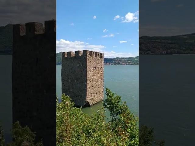 Romania travel vlog. Trikule Fortress from the Danube