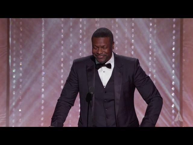 Chris Tucker honors Jackie Chan at the 2016 Governors Awards