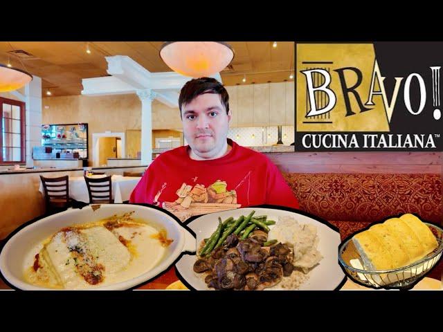 Bravo Italian Restaurant | Christmas At Jordan Creek Mall | Des Moines Iowa | Between The Lions