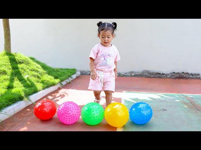 Aracelli Playing Slide, Colorful Balls - Keysha Gets Birthday Surprise