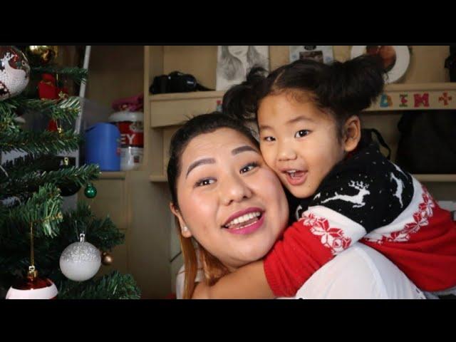 WE FINALLY PUT UP OUR CHRISTMAS TREE / THE GAGAFAMILY / TIBETAN VLOGGER