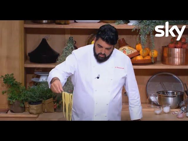 Gli spaghetti aglio e olio rivisitati da chef Cannavacciuolo - Puntata 4 | Antonino Chef Academy