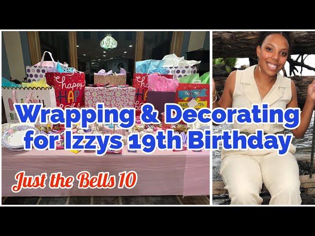 OUR FAMiLY OF 10 BIRTHDAY TRADiTIONS~ WRAPPiNG & DECORATING