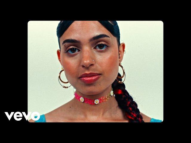 Mura Masa, Pa Salieu, Skillibeng - blessing me (Official Video)
