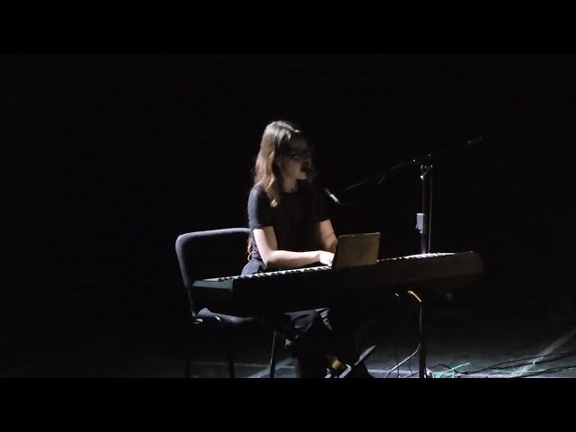 Sofia Ramirez and  Lucas Martinez duet at Teatro Maria Teresa