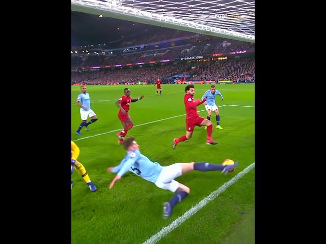 Insane Goal Line Clearance + Suarez ️