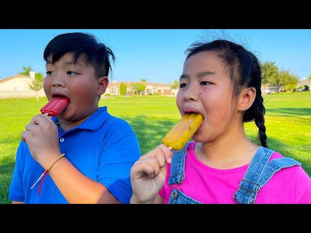 Alex and Jannie Play Day at the Park and Learning How to Make Fruit Popsicles