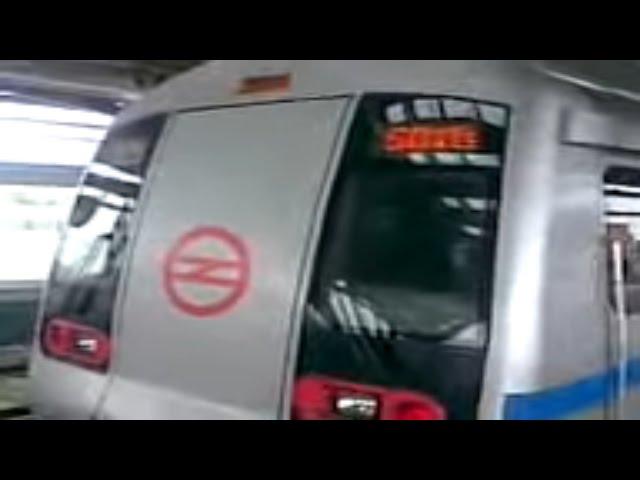 Delhi Metro track change for entering newly inaugurated Yamuna bank Station...