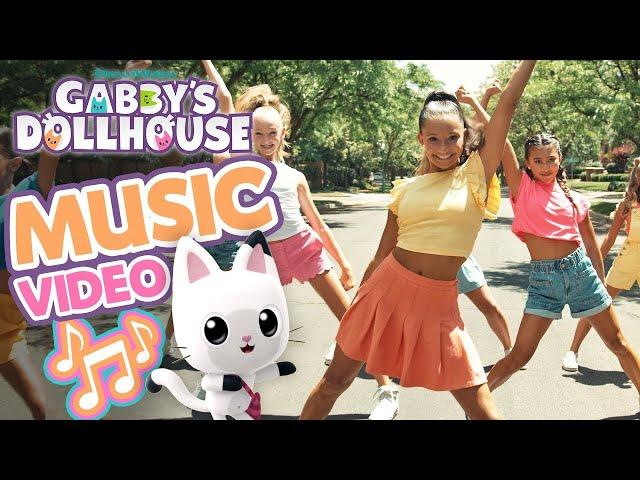 “Dance Like A Gabby Cat” (Dance Remix) - Music Video Party | GABBY’S DOLLHOUSE