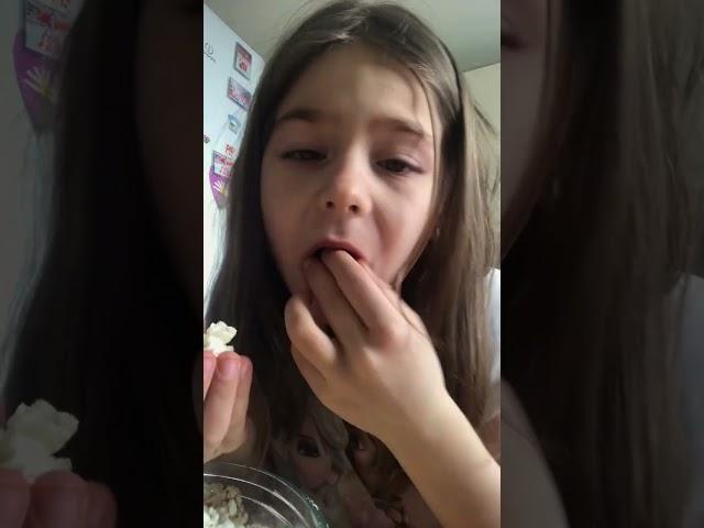 Я ем попкакорн