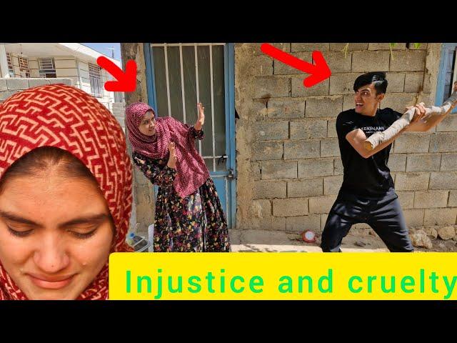 A boy fights with a lonely girl, with injustice and cruelty.