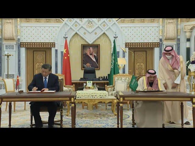 China's Xi meets Saudi king in Riyadh, signs bilateral agreement | AFP