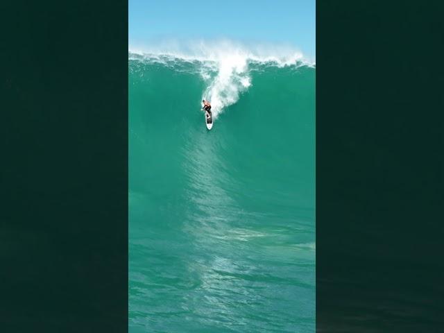 Nathan Florence HUGE Wave at The Eddie