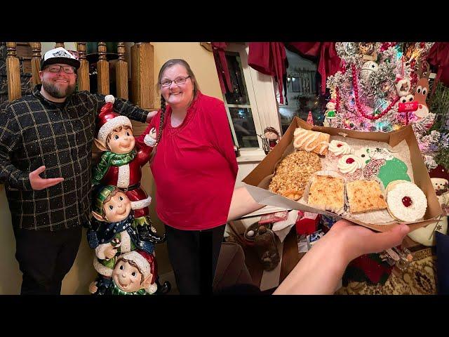 Christmas Back Home In Scranton, PA | 3 Days Till Christmas | Family Dinner & Shopping At Walmart