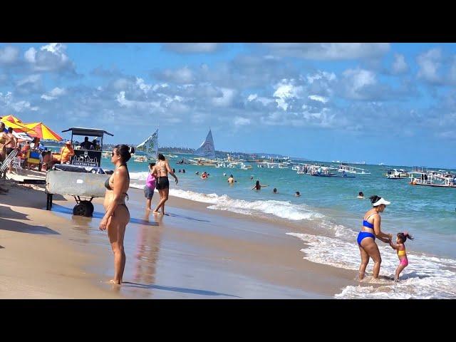 PRAIA DE PORTO DE GALINHAS ORLA MARÍTIMA PERNAMBUCO BRASIL NOVEMBRO 2024