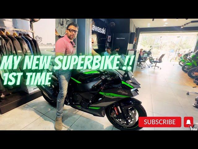 My New SuperBike !! | Kawasaki | ZX10R or ZX6R || 1st Time I Have Visited Any SuperBike Showroom