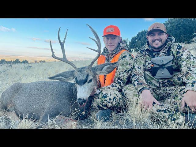 Last Day Magic! A special first Buck | A Public Land Mule Deer Hunt!