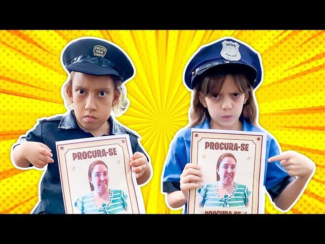 Maria Clara and Jessica pretend to be cops - Familia MC Divertida