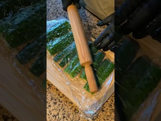 Рецепт закуски Битые огурцы #рецепт #закуска #битыеогурцы