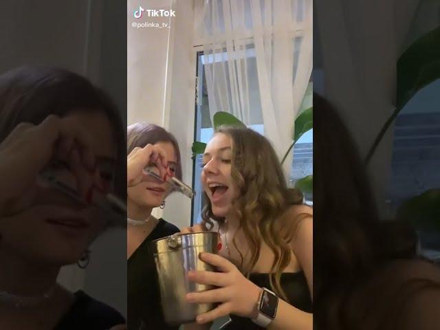 ЕМ ЛЁД