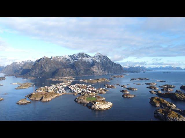 Early Winter Sailing Around the Gems of Lofoten