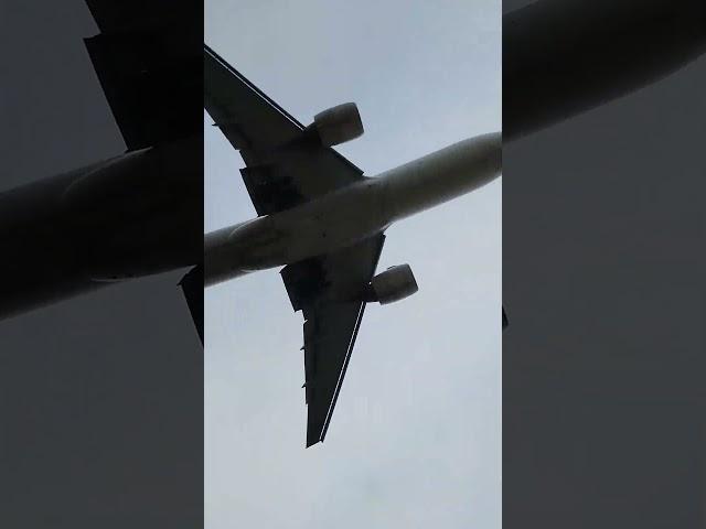 Посадка боинг 777 в Аэропорт Кольцово
