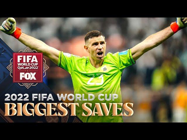 2022 FIFA World Cup: Argentina's Emiliano Martínez, USMNT's Matt Turner & more in Top Ten Saves