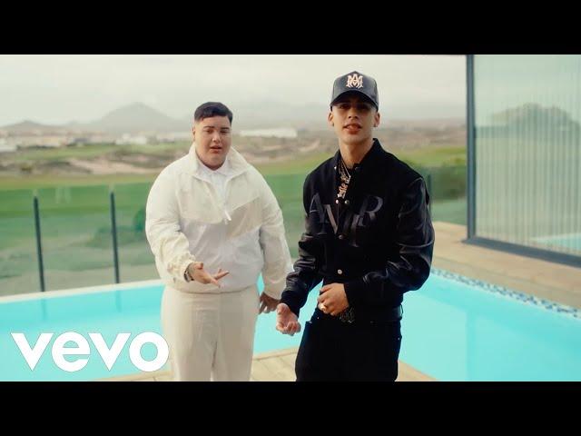 FloyyMenor FT Cris MJ - MAMI TE SIENTO LEJOS (Video Official)