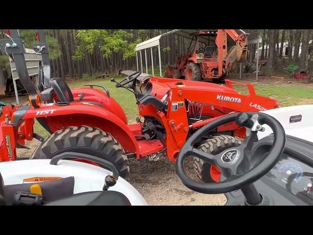 Kubota L2501 vs. Bobcat CT2025