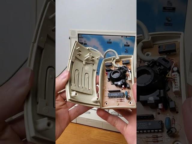 what's inside a 30+ year old computer mouse? #shorts