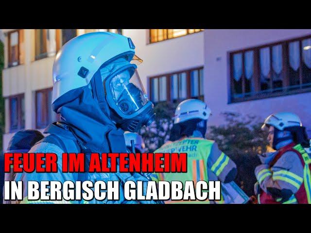 Feuer im Altenheim - Großeinsatz für die Feuerwehr Bergisch Gladbach | 05.05.2022