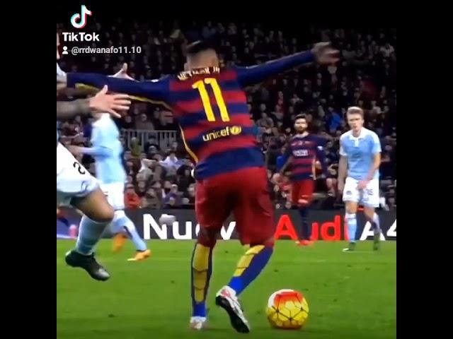 Neymar Rainbow Flick
