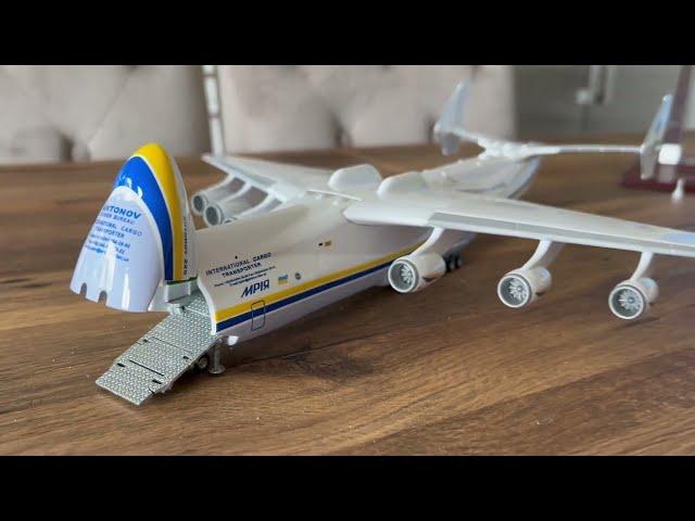 Unboxing Die-Cast Antonov 225