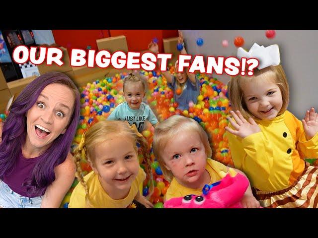 FNAF With NOOB Family's Biggest Fans (Vlog)