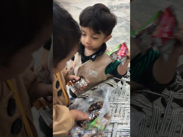 Hafsa or bachon ki masti #cutebaby #hafsha #cute #funny