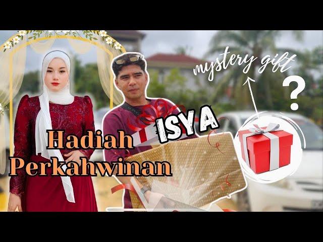 ISYA DAPAT HADIAH ISTIMEWA DARIPADA MIMI !!